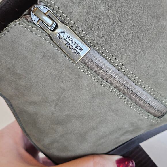 Vionic Wilma Olive Nubuck Ankle Boots Waterproof Women's Size 6 Fall Winter - Picture 8 of 12